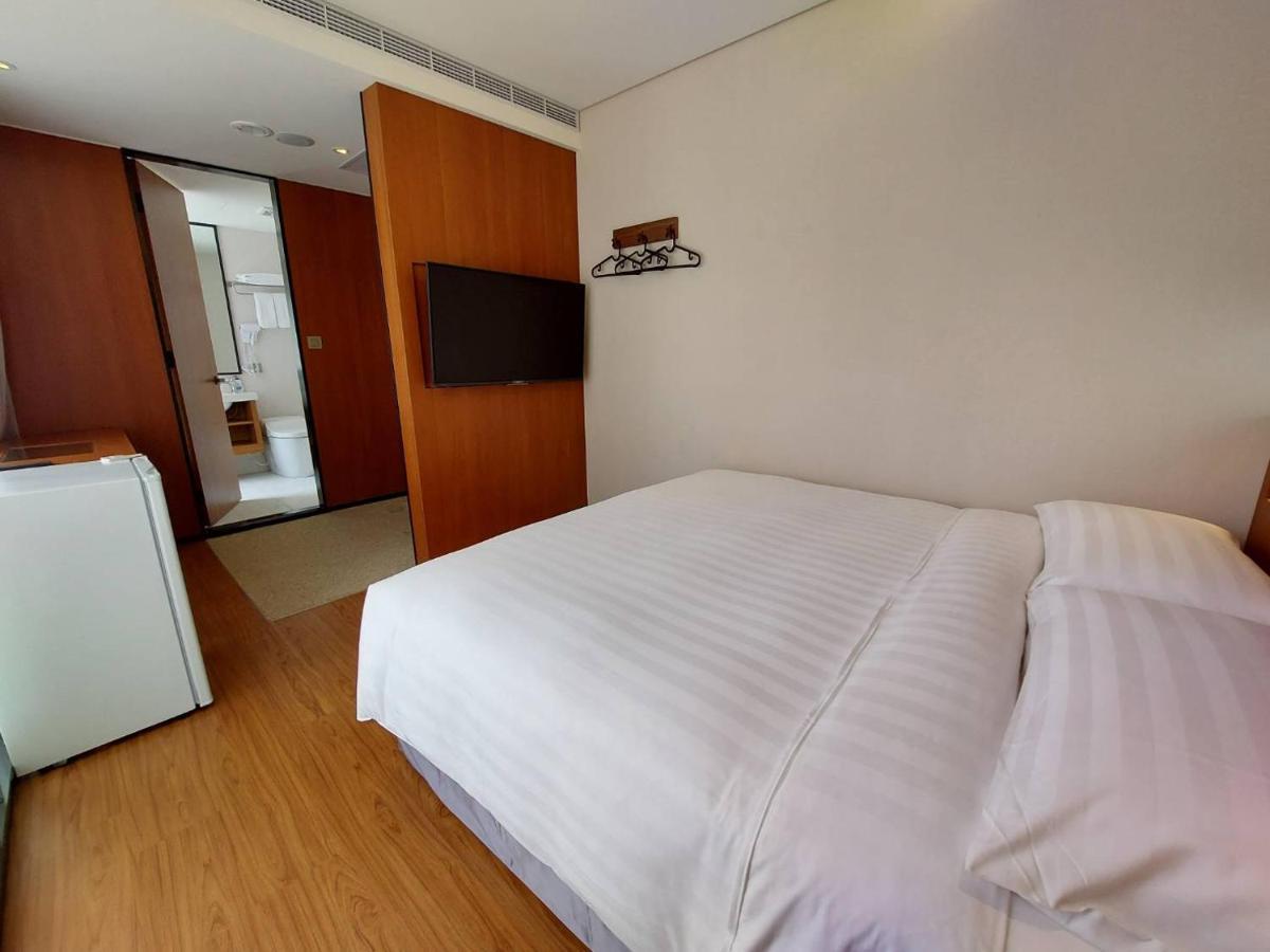 盤古捷旅 - Panco Hotel Taipei Exterior foto